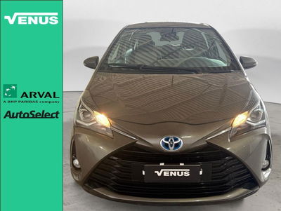 Toyota Yaris 1.5 Hybrid 5 porte Lounge del 2020 usata a Monza