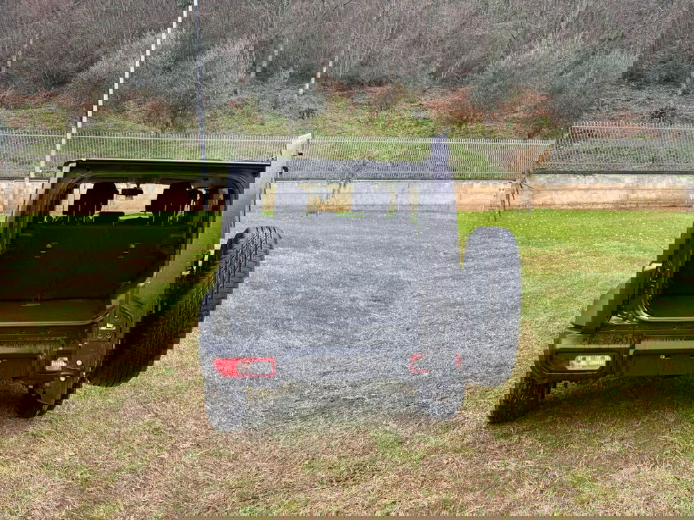 Suzuki Jimny nuova a Salerno (12)