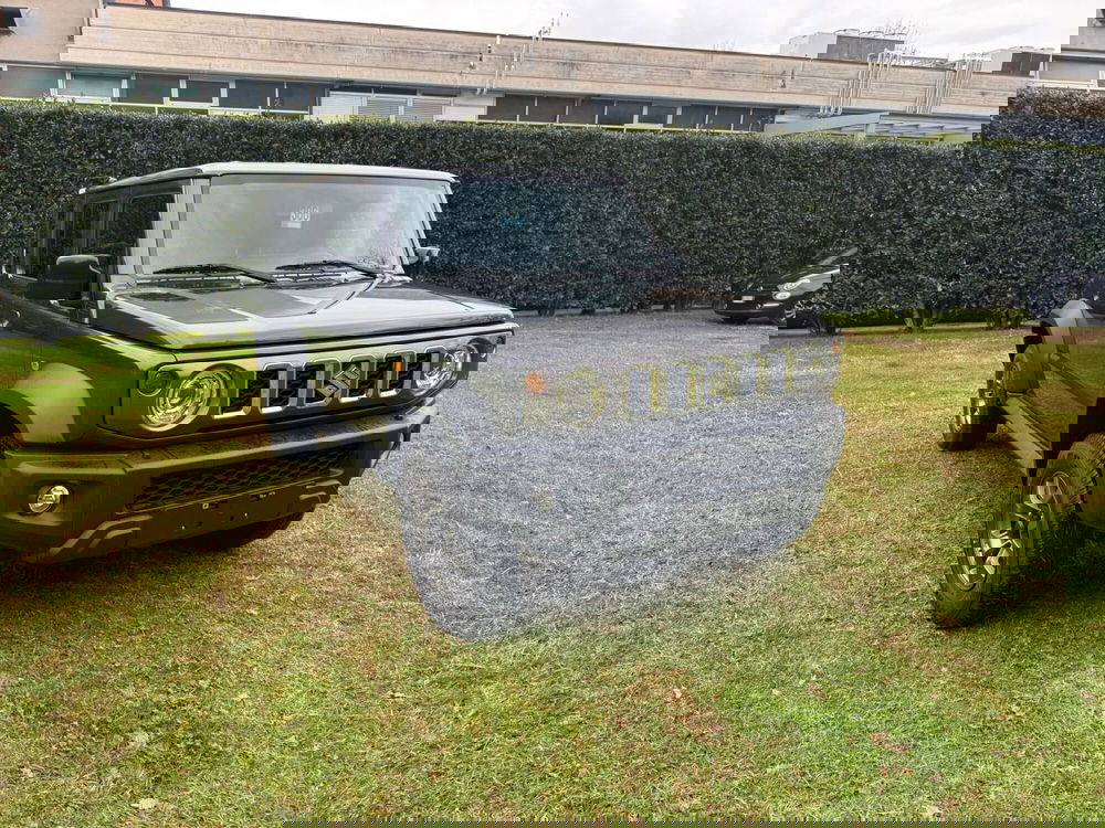 Suzuki Jimny nuova a Salerno (2)