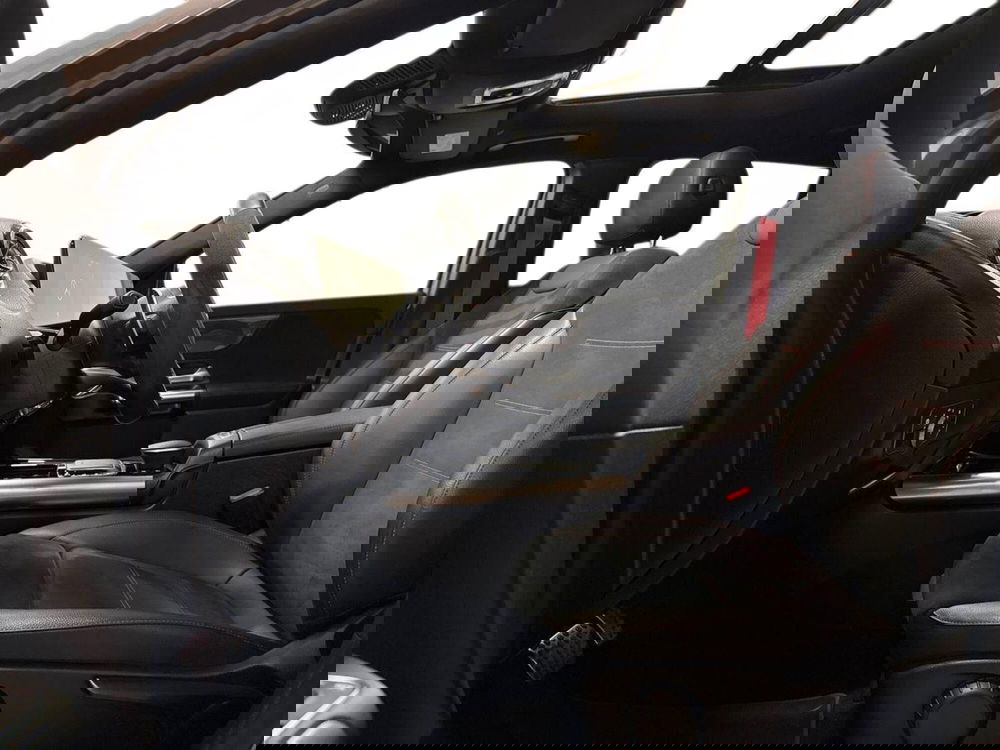 Mercedes-Benz GLA SUV usata a Prato (10)