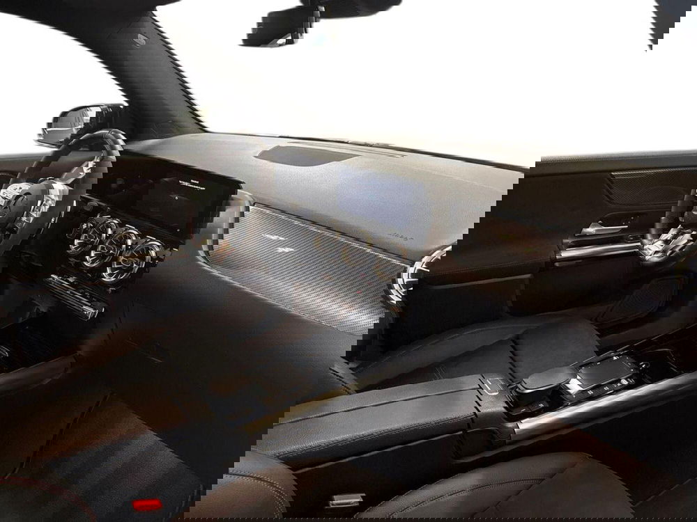 Mercedes-Benz GLA SUV usata a Prato (15)