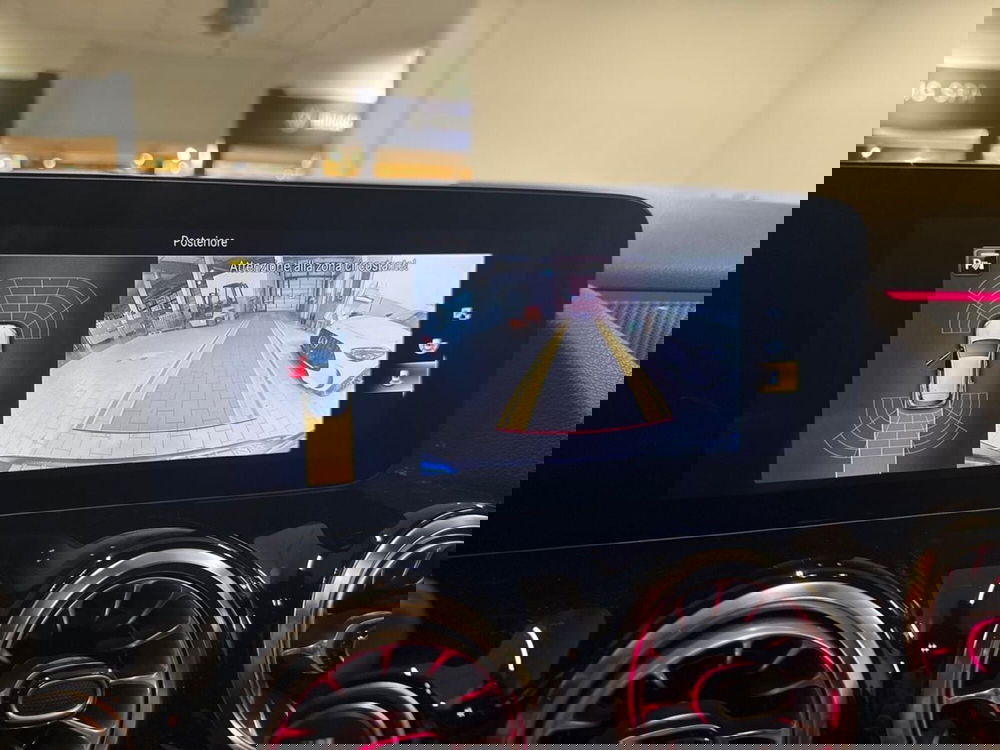 Mercedes-Benz GLA SUV usata a Prato (19)