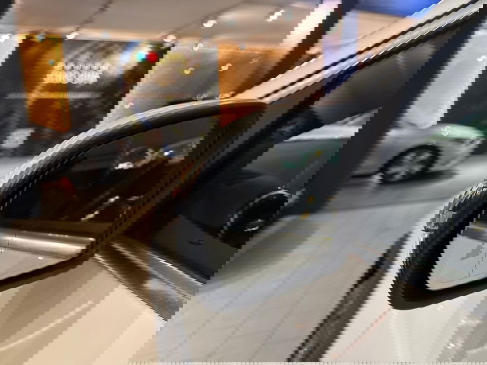 Mercedes-Benz GLA SUV usata a Prato (17)