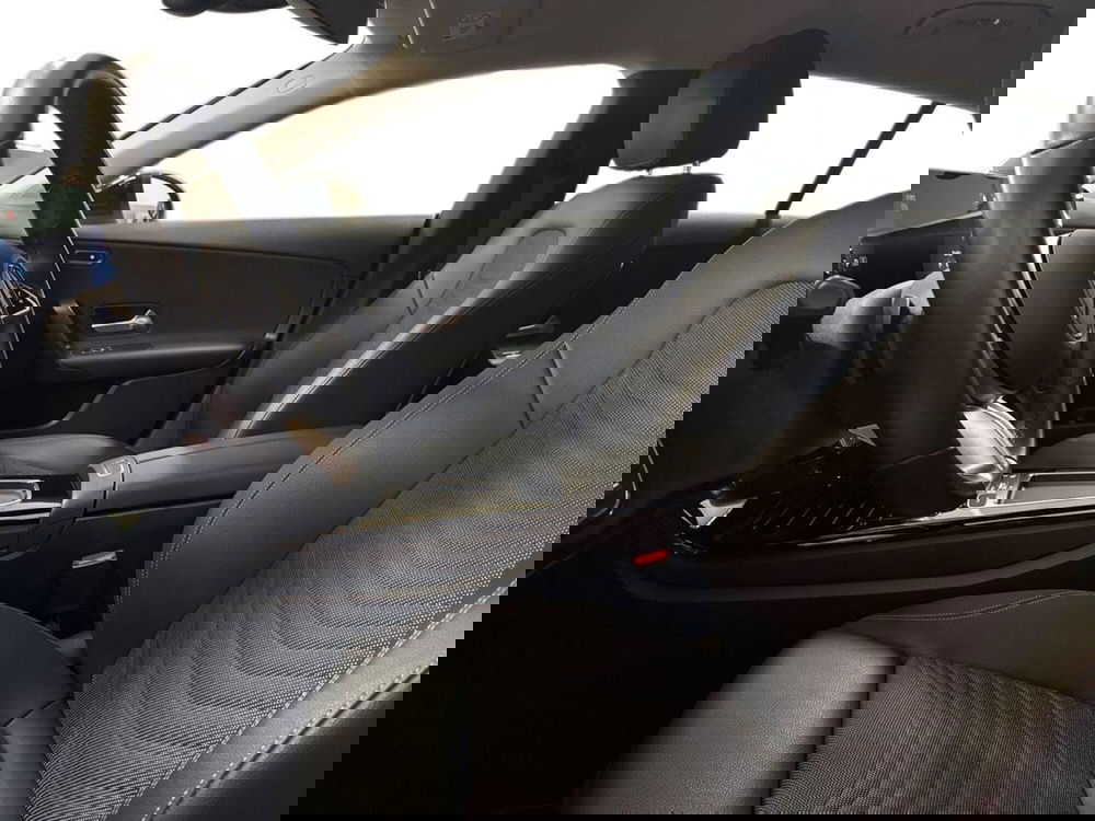 Mercedes-Benz CLA Shooting Brake usata a Prato (10)