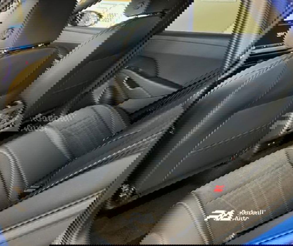 Volkswagen T-Roc nuova a Lecco (7)