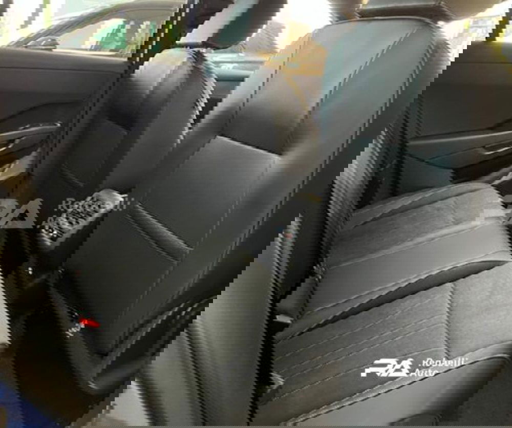 Volkswagen T-Roc nuova a Lecco (9)