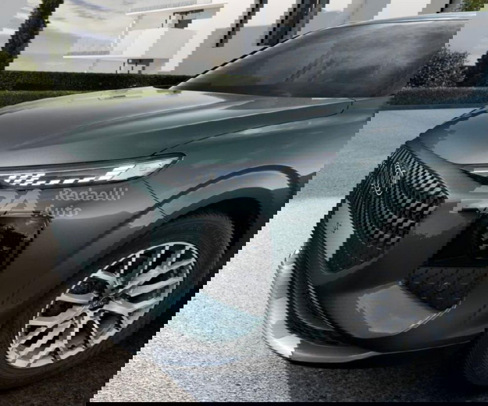 Audi Q3 Sportback nuova a Lecco (2)