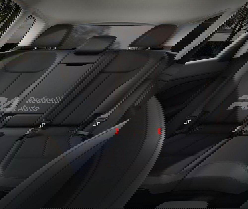 Audi Q3 Sportback nuova a Lecco (8)