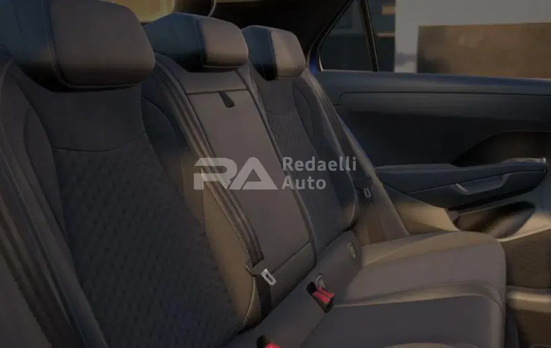 Volkswagen T-Roc nuova a Lecco (9)