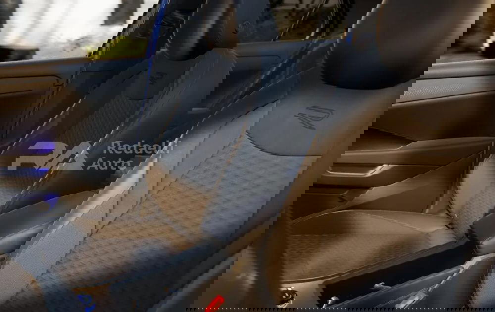 Volkswagen T-Roc nuova a Lecco (8)