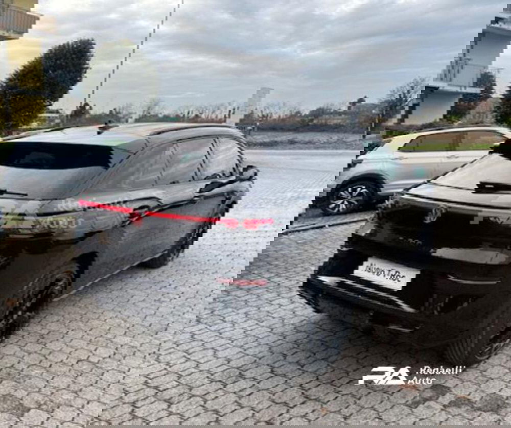 Volkswagen T-Roc nuova a Lecco (4)