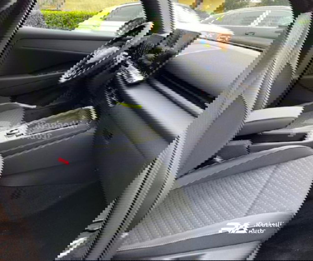 Volkswagen T-Roc nuova a Lecco (6)