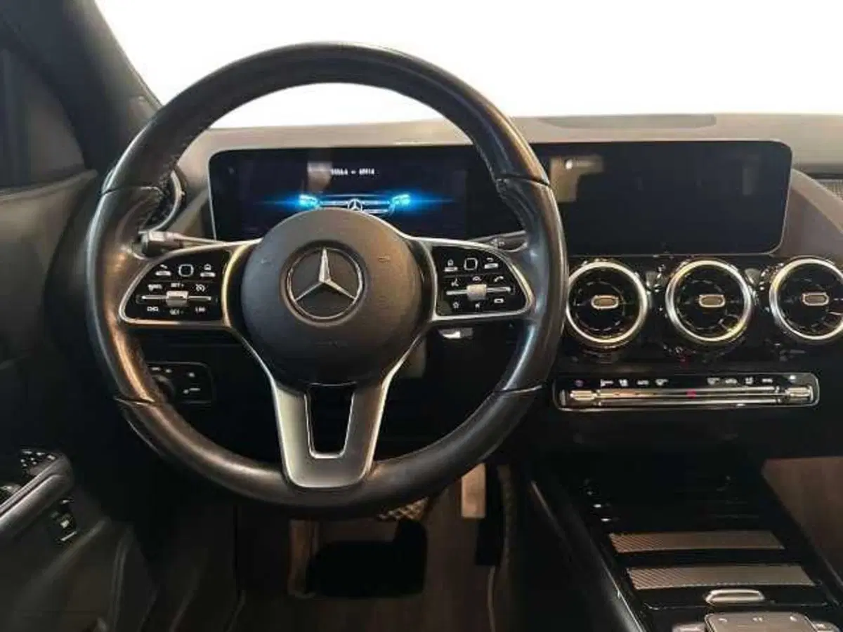 Mercedes-Benz GLA SUV usata a Prato (10)