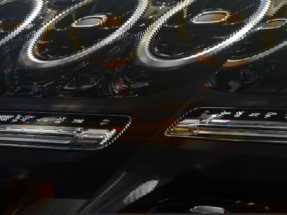 Mercedes-Benz GLA SUV usata a Prato (15)