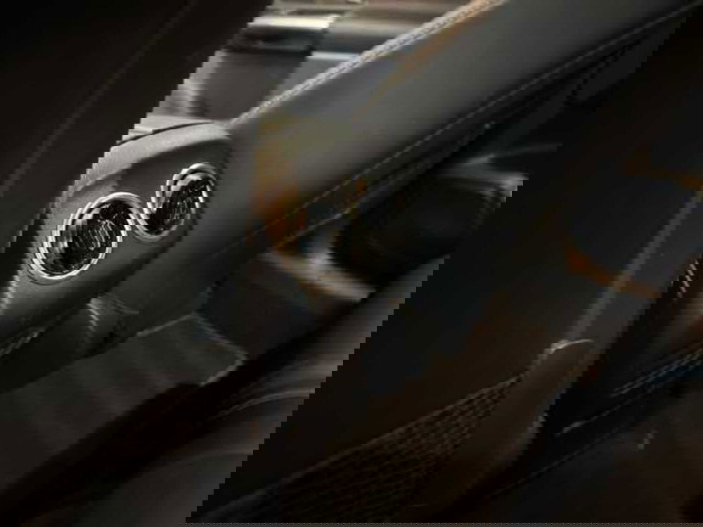 Mercedes-Benz GLA SUV usata a Prato (19)