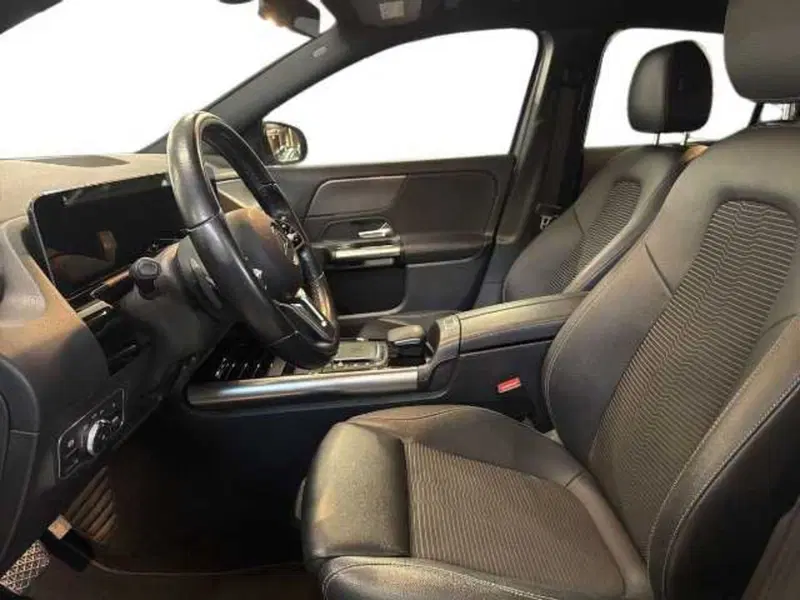 Mercedes-Benz GLA SUV usata a Prato (9)