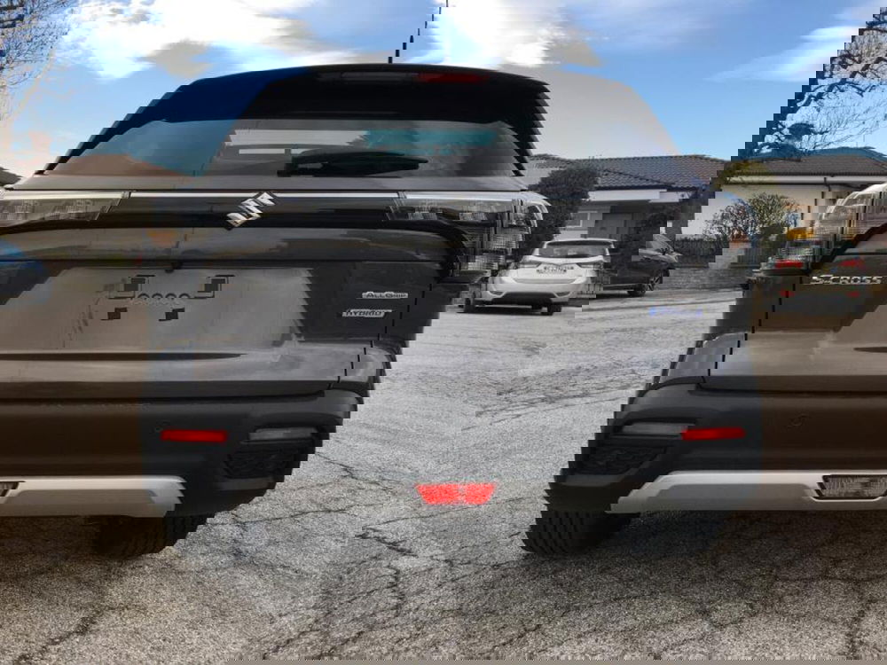 Suzuki S-Cross nuova a Cuneo (4)