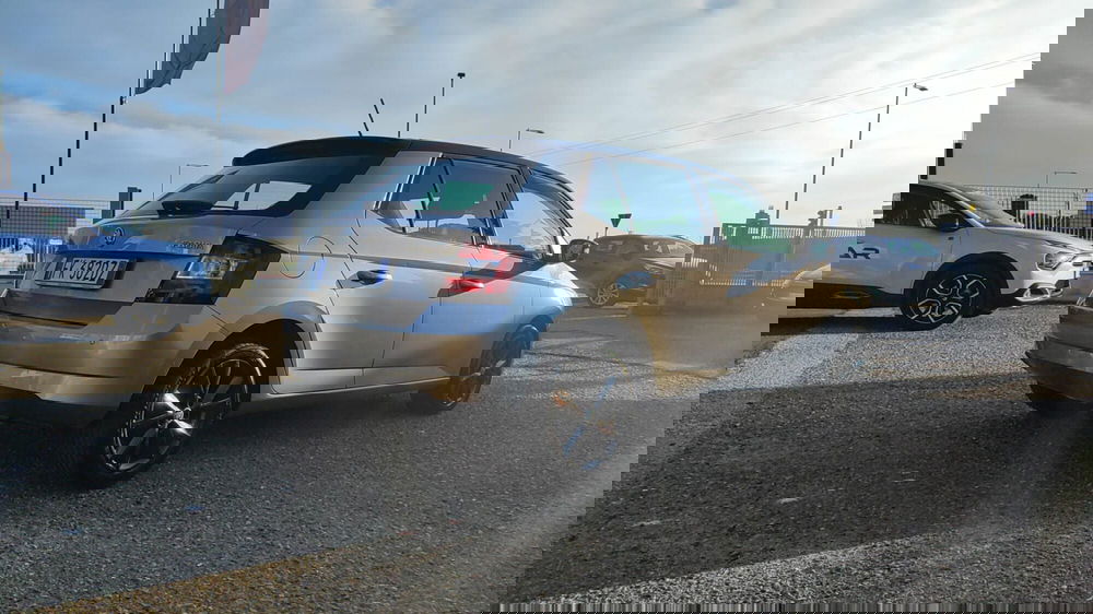 Skoda Fabia usata a Firenze (9)