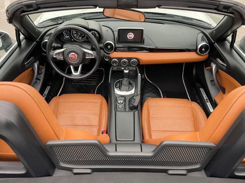 Fiat 124 spider usata a Ancona (11)