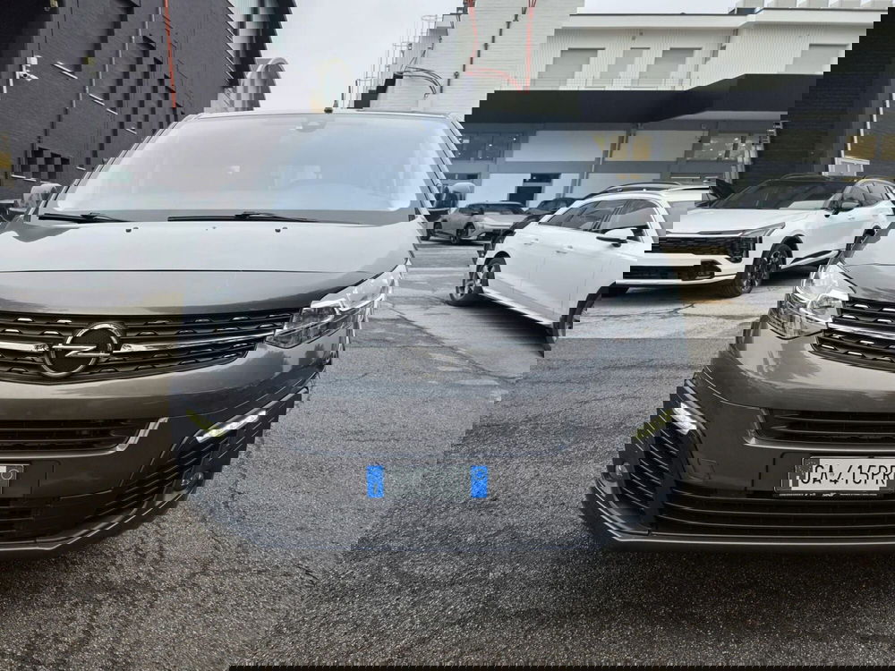 Opel Zafira Life usata a Rimini (2)