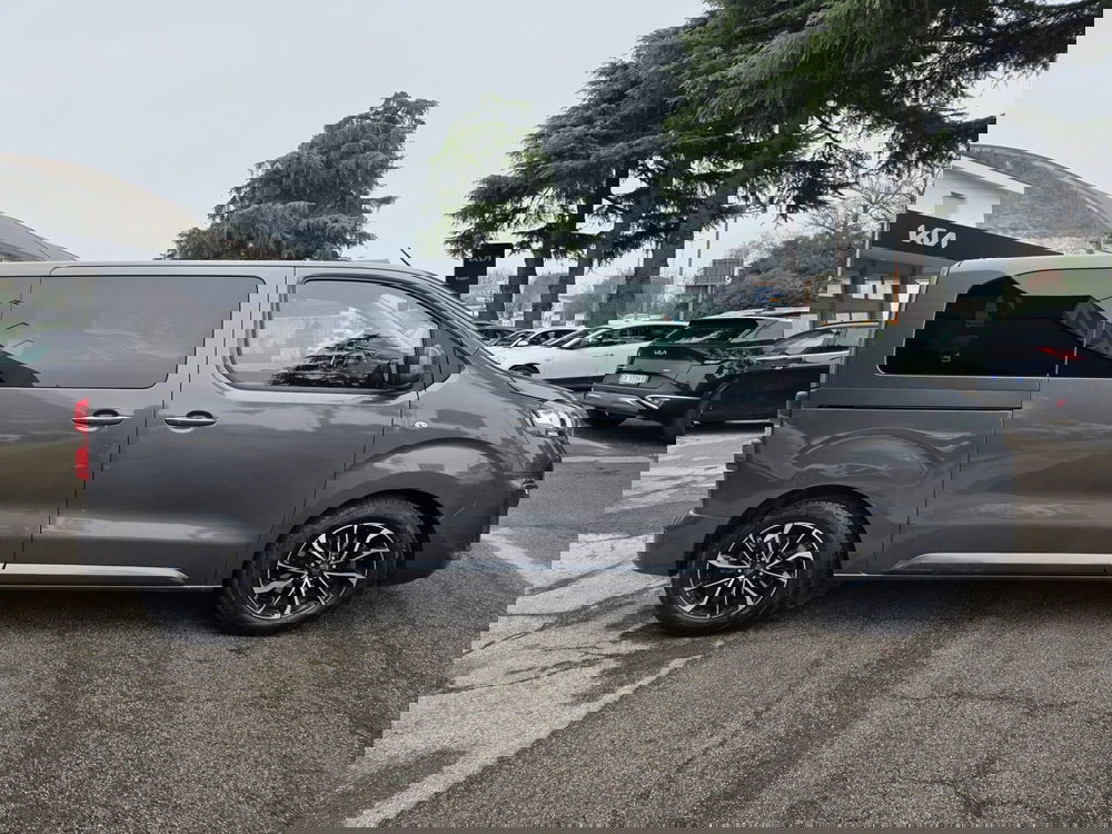 Opel Zafira Life usata a Rimini (4)