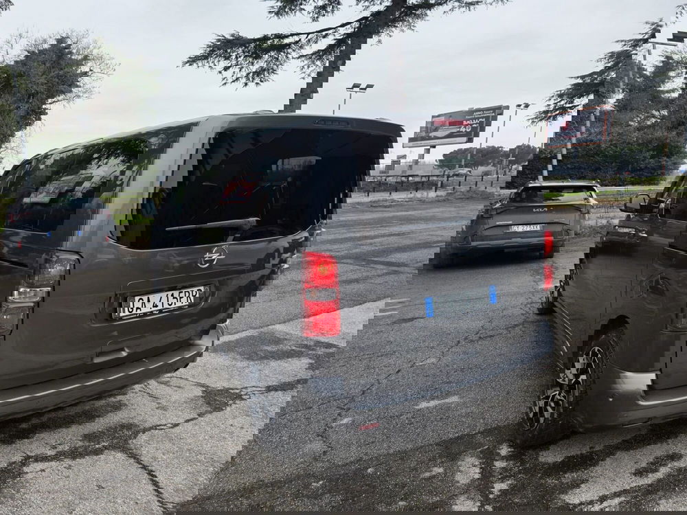 Opel Zafira Life usata a Rimini (6)