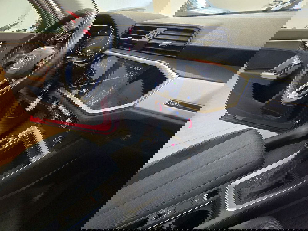 Audi Q3 Sportback usata a Rimini (12)