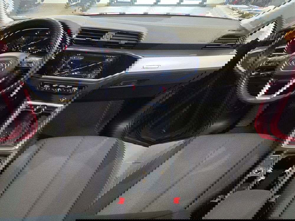 Audi Q3 Sportback usata a Rimini (15)