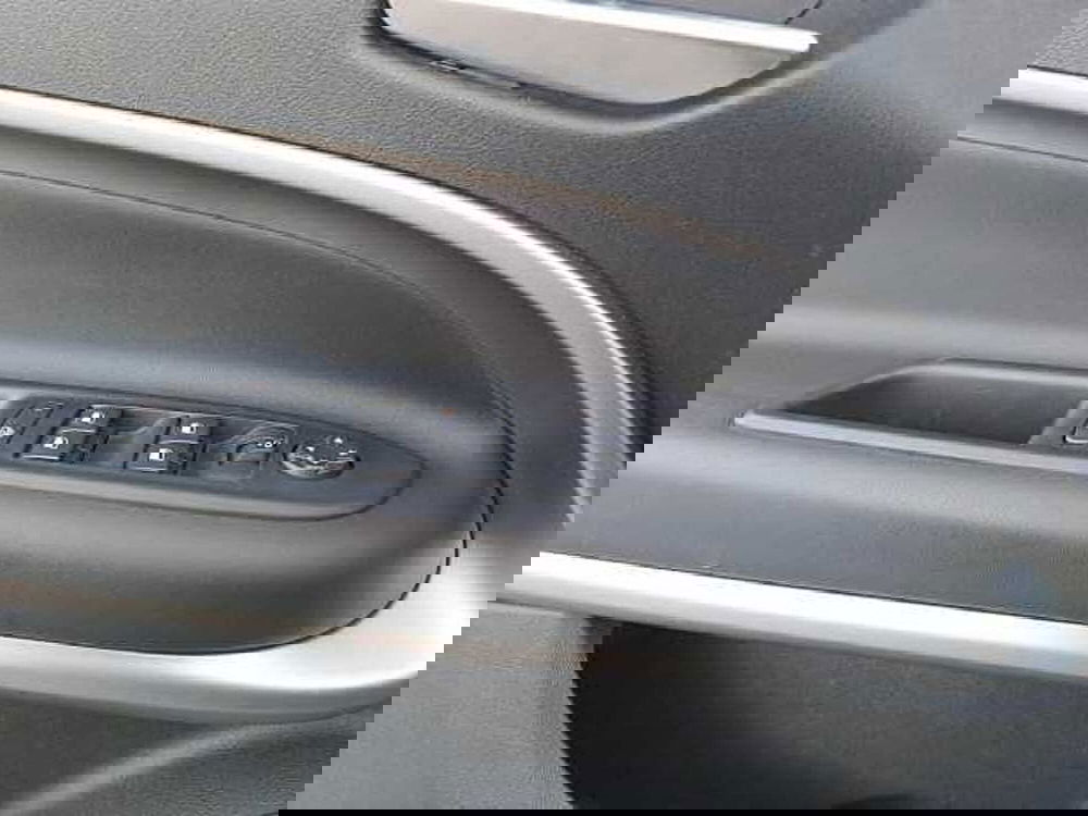 Jeep Avenger usata a Venezia (16)