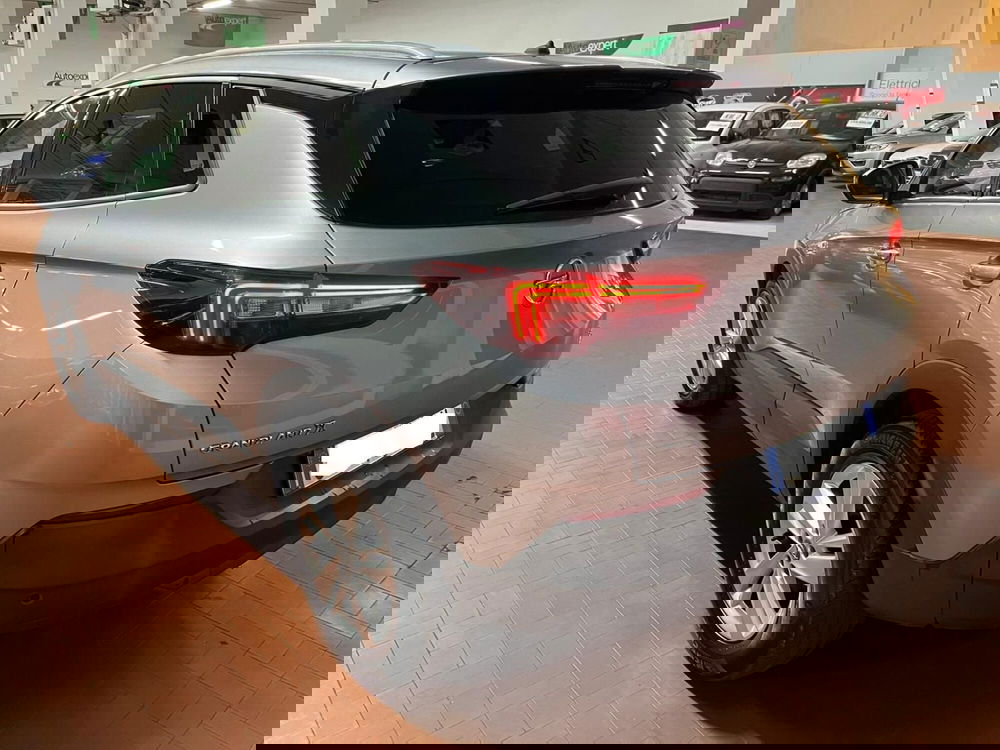 Opel Grandland usata a Lucca (7)