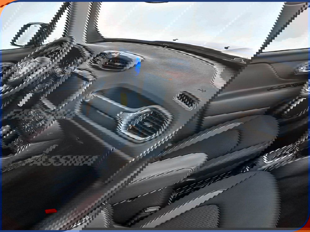 Jeep Renegade usata a Milano (12)