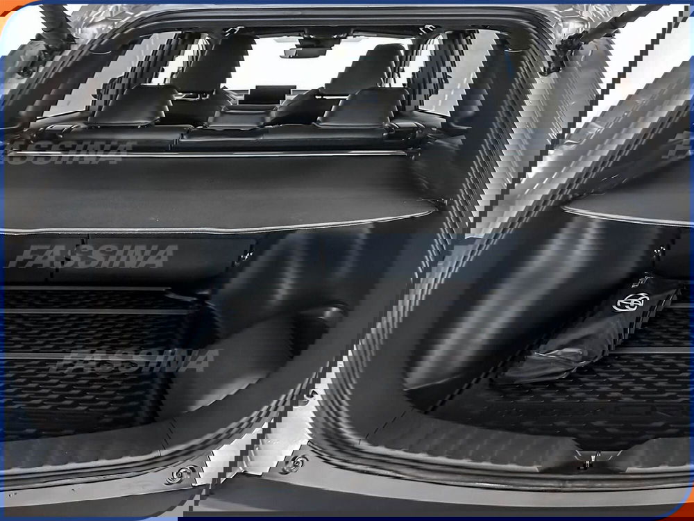 Toyota Corolla Cross Hybrid usata a Milano (11)