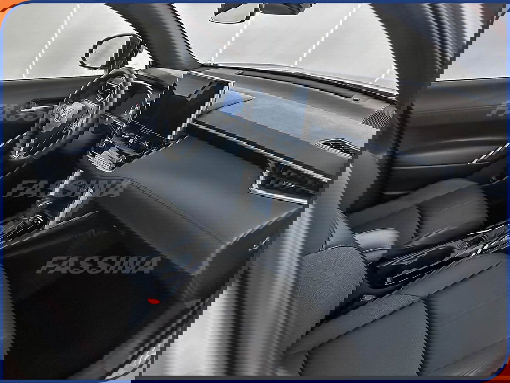 Toyota Corolla Cross Hybrid usata a Milano (12)