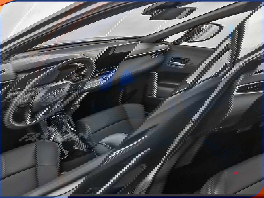 Toyota Corolla Cross Hybrid usata a Milano (9)