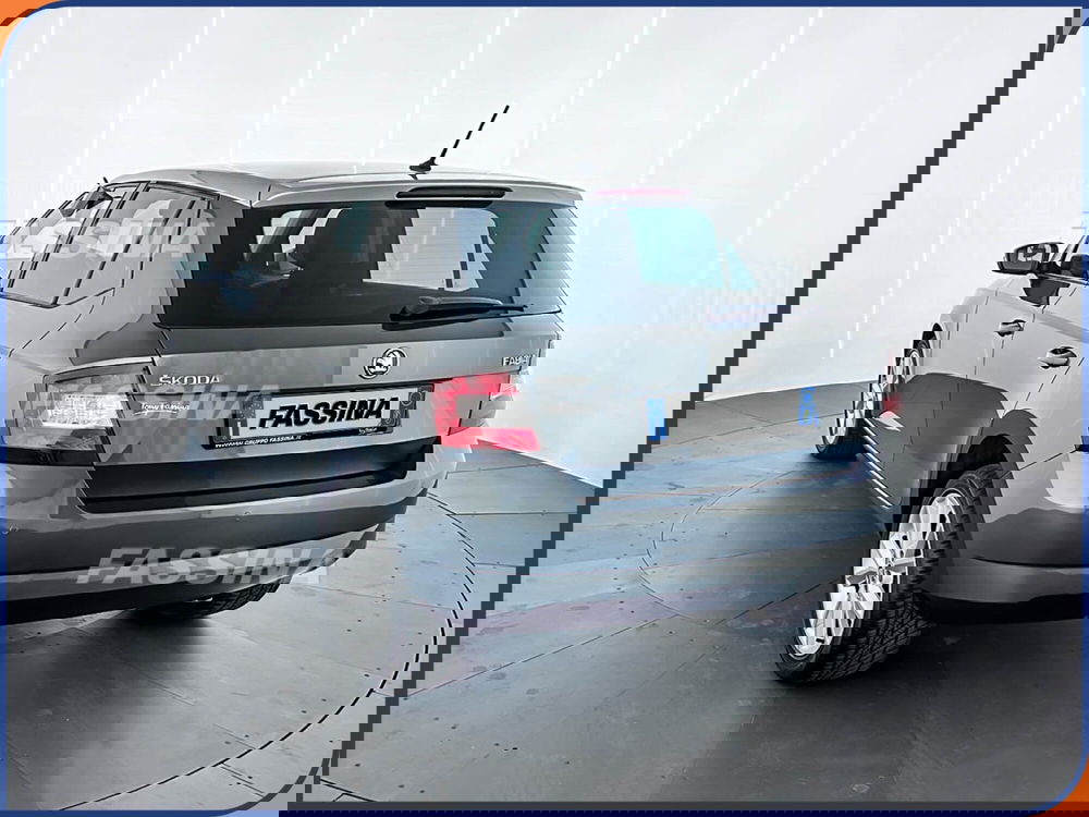 Skoda Fabia usata a Milano (4)