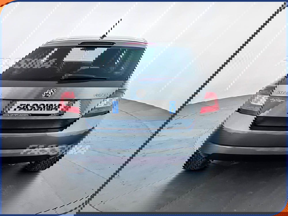 Skoda Fabia usata a Milano (5)
