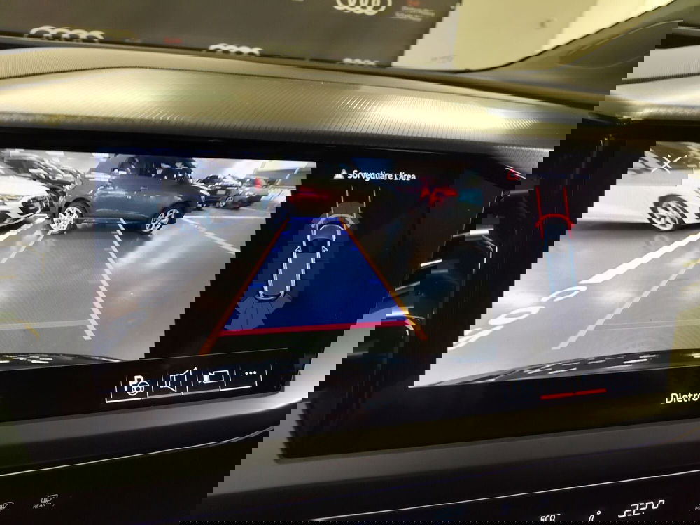 Audi Q4 usata a Modena (10)