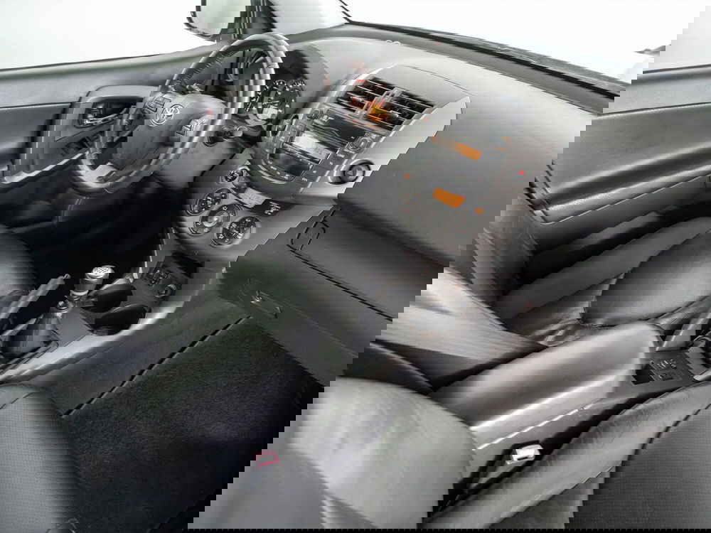 Toyota Rav4 usata a Foggia (5)