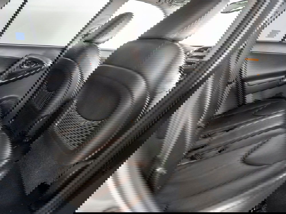 Toyota Rav4 usata a Foggia (7)