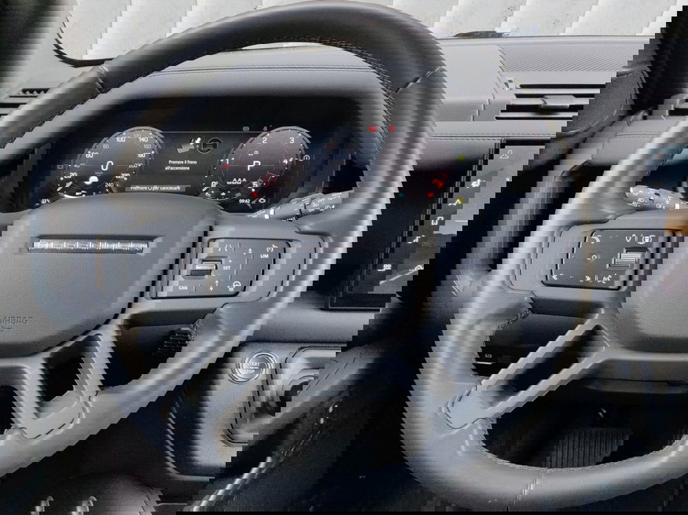 Land Rover Defender usata a Lecco (11)