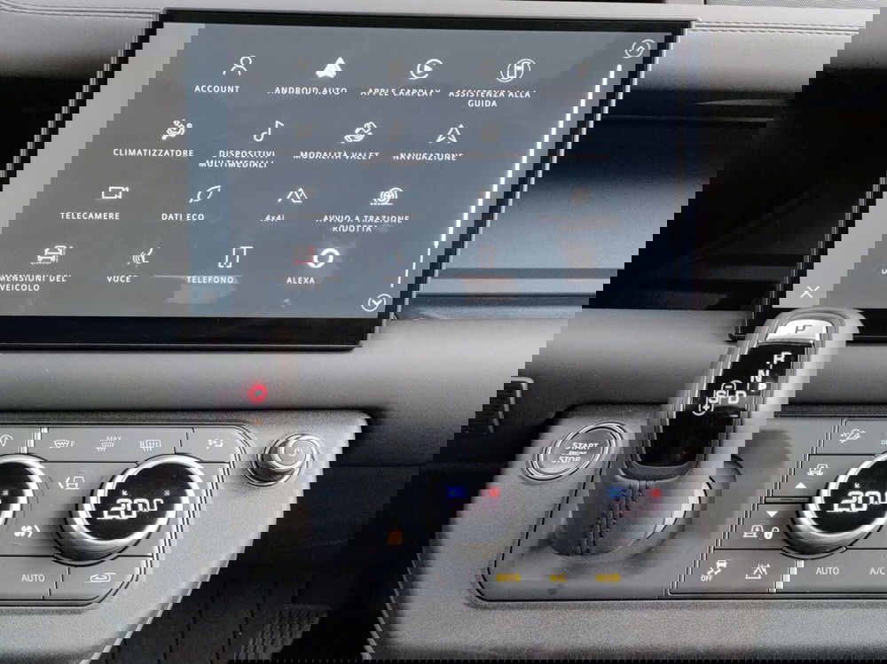 Land Rover Defender usata a Lecco (15)