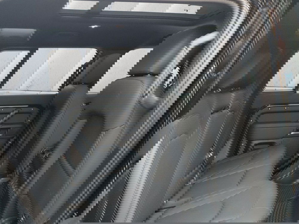 Land Rover Defender usata a Lecco (5)