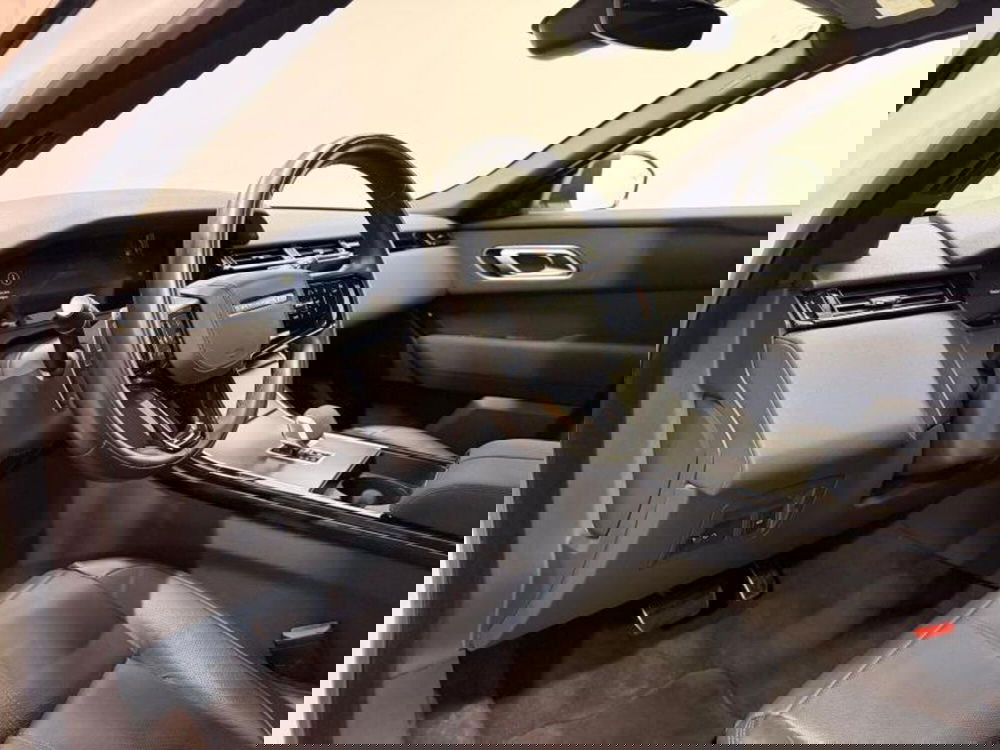 Land Rover Range Rover Velar usata a Venezia (6)