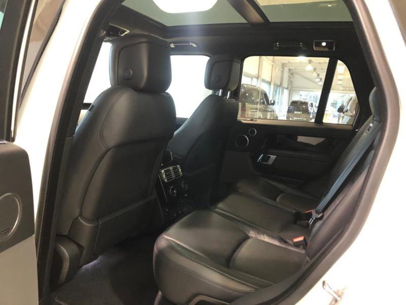 Land Rover Range Rover usata a Venezia (11)