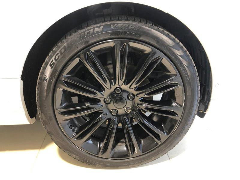 Land Rover Range Rover usata a Venezia (6)