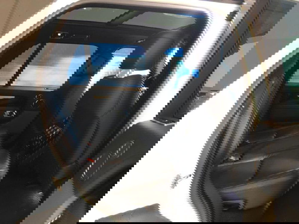 Land Rover Range Rover usata a Venezia (9)