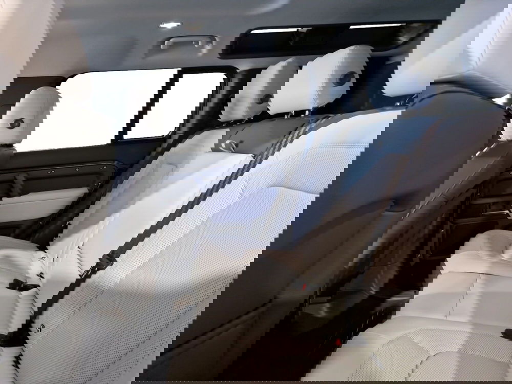 Land Rover Defender usata a Firenze (5)