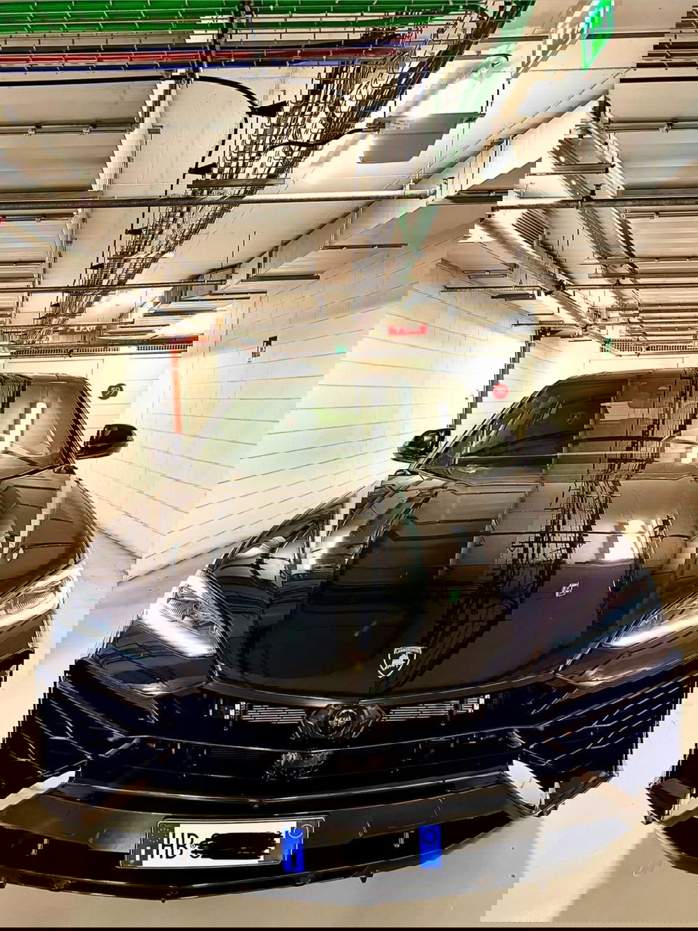 Lamborghini Urus usata a Firenze