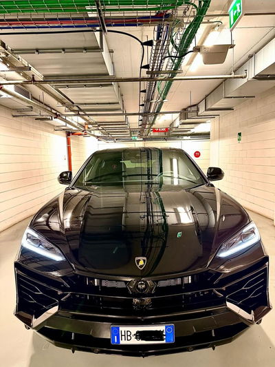Lamborghini Urus 4.0 V8 phev SE auto del 2025 usata a Firenze