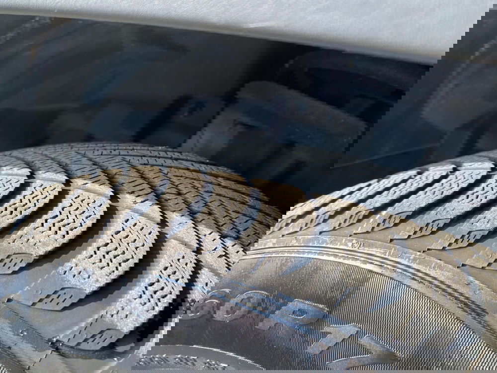 Jeep Renegade usata a Milano (12)